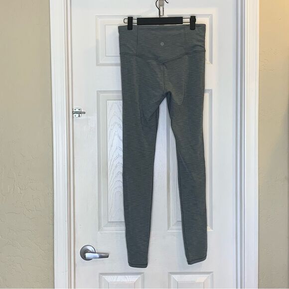 Athleta Elation Over The Heel Tight Leggings Size Medium Heathered Gray - Picture 9 of 9